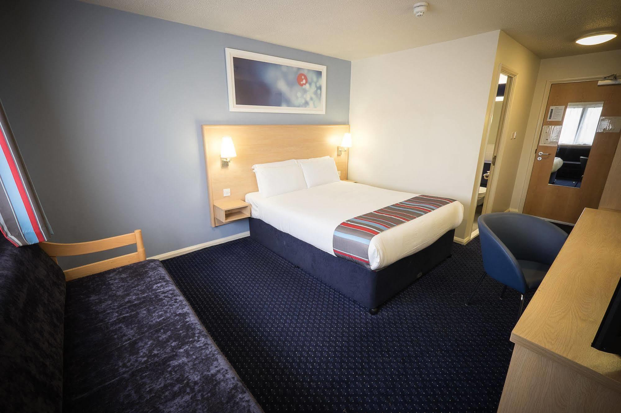 Travelodge Cork Exterior photo
